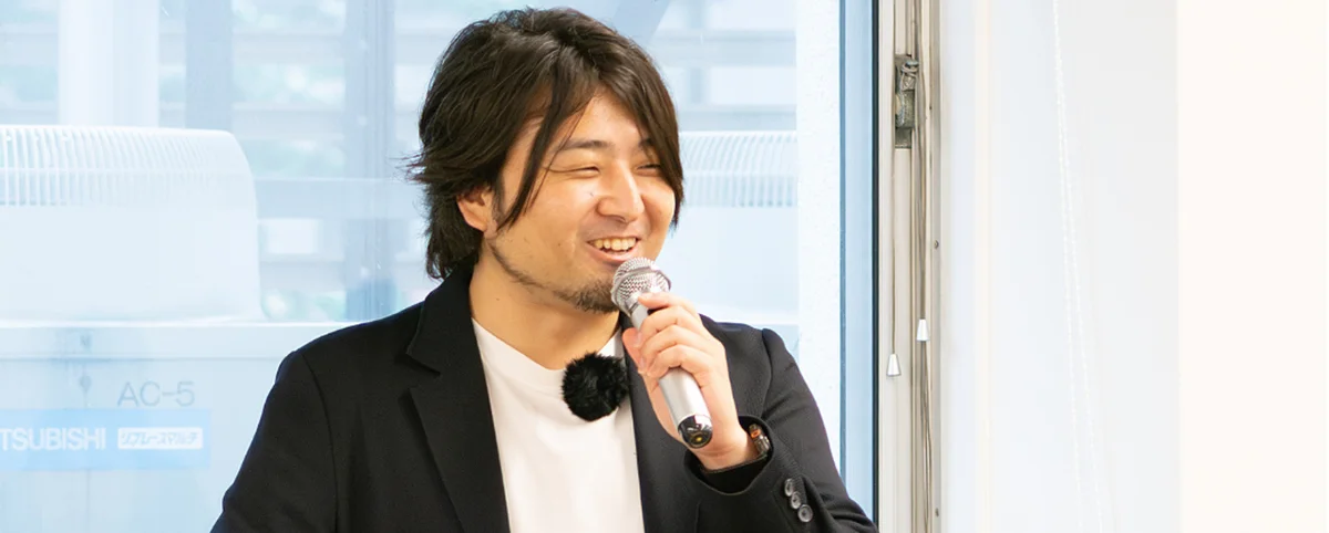 マネジメントドライブの講義で話す浜岡範光